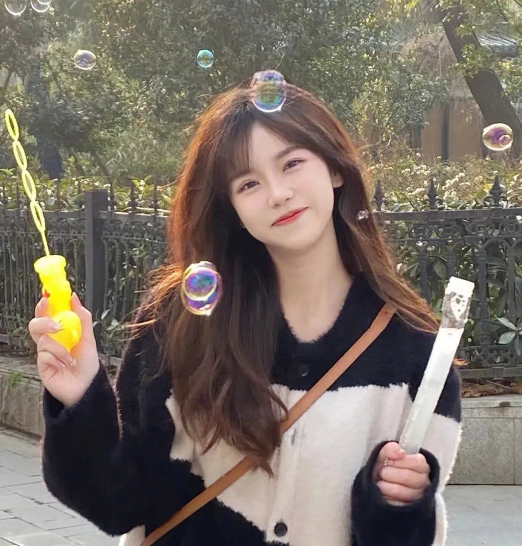 她在厉总心尖玩火